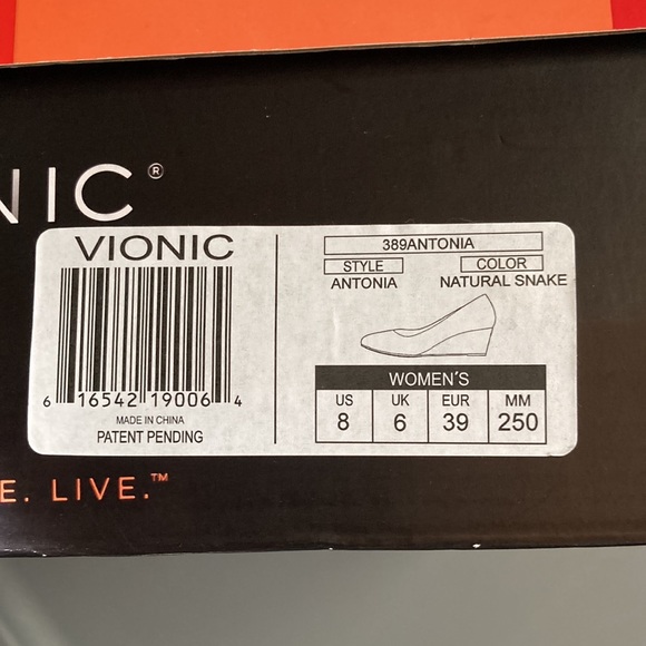 𝅺VIONIC cushioned snakeskin wedge - Picture 7 of 10